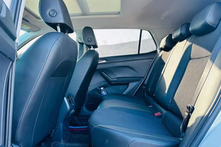 Used Volkswagen Tacqua 2023 200TSI DSG Joy-Connect Edition