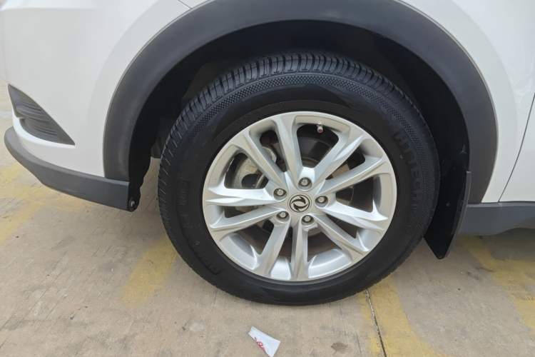 Used Dongfeng Fengon 580 2017 1.8L Manual Comfort Model
