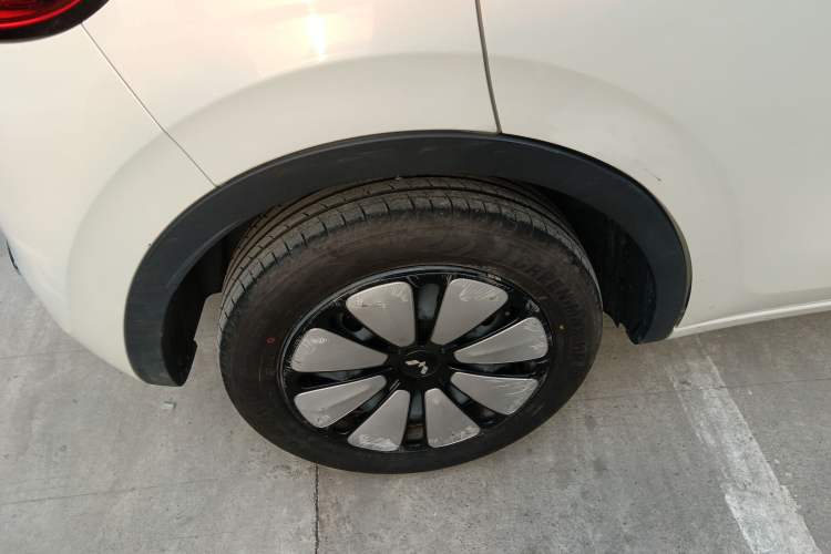 Used Wuling Bingo 2024 333 km Enjoyment Version
