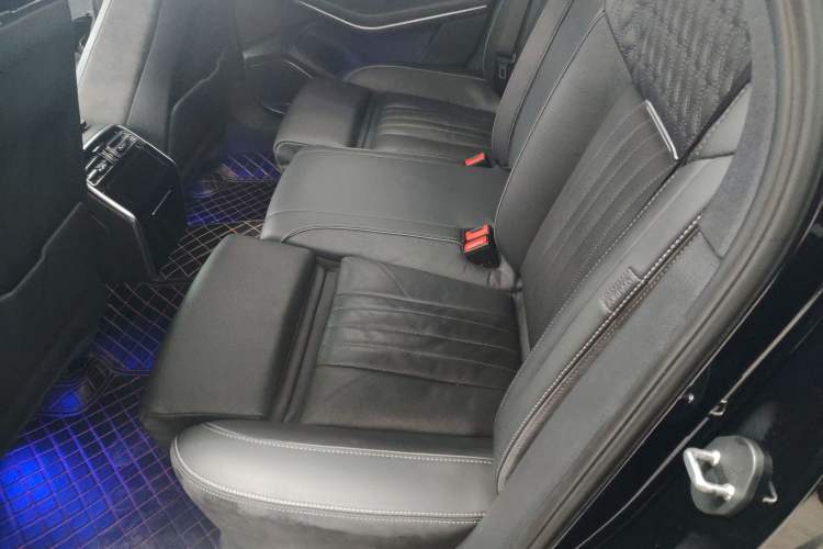 Used Hongqi H9 2022 2.0T Smart Connect Flagship Edition
