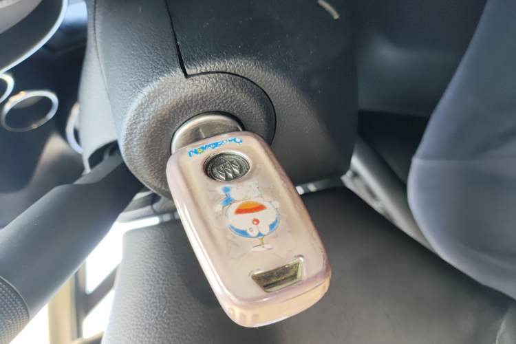 Used Buick Encore 2015 1.4T Automatic Two-Wheel Drive Urban Elite Version