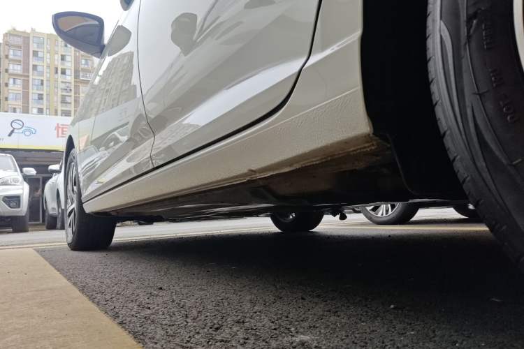 Used Volkswagen Lavida 2024 300TSI DSG Full-Comfort Edition
