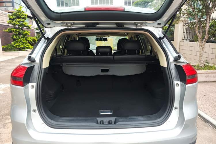 Used Geely Auto Emgrand X7 Sport 2016 1.8TD Automatic Smart Connectivity Version
