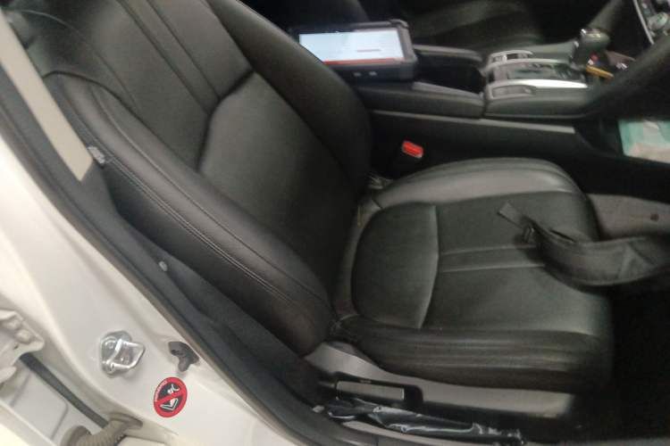 Used Honda Civic 2016 220TURBO CVT Luxury Edition
