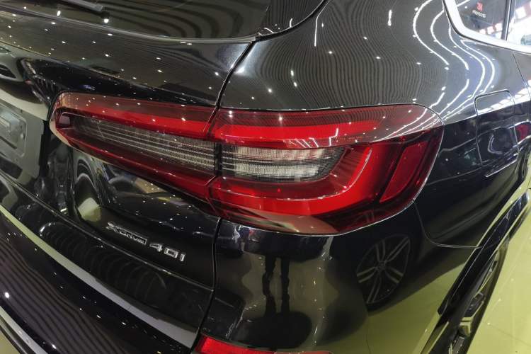 Used BMW X5 2022 xDrive40i Luxury Edition M Sport Package