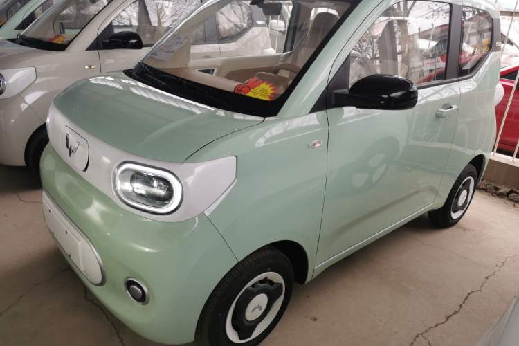 Used Wuling Hongguang MINIEV 2024 3rd Generation 215km Youth Edition