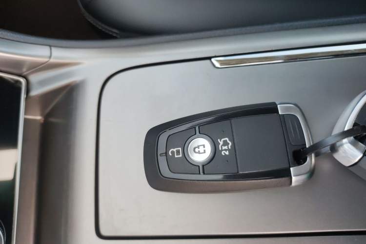 Used Ford Mondeo 2020 EcoBoost 200 Stylish Model
