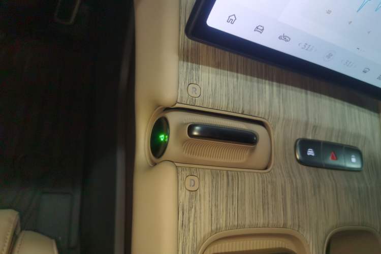 Used Nio ET7 2022 75 kWh
