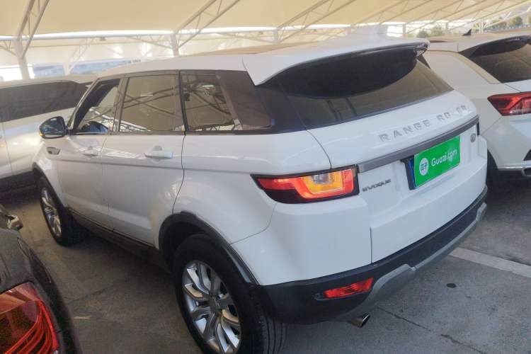 Used Land Rover Range Rover Evoque 2018 200PS PURE New Fashion Edition
