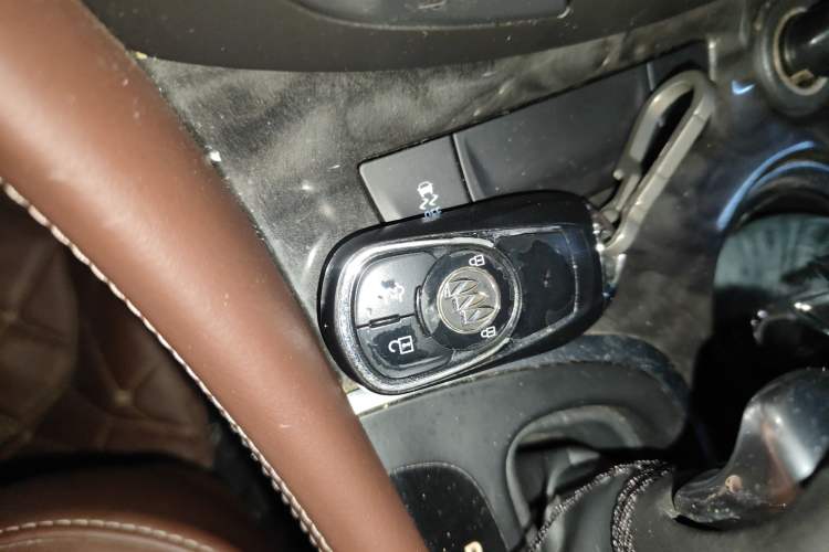 Used Buick Envision 2014 28T Four-Wheel Drive Luxury Model