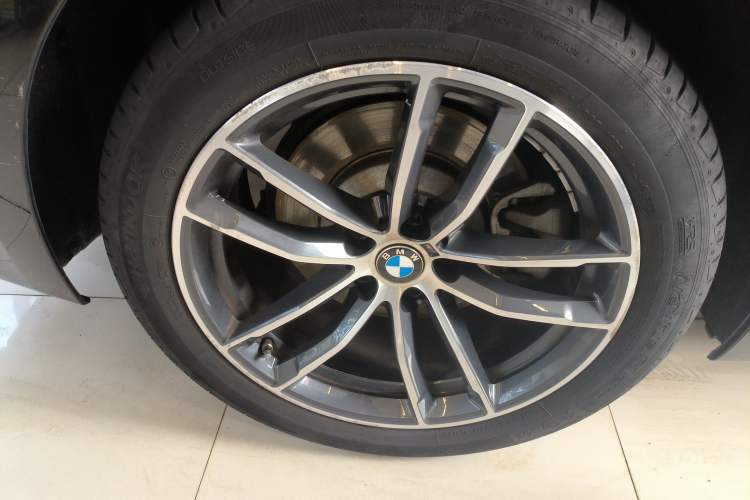 Used BMW 5 Series 2022 Second Facelift 525Li M Sport Package