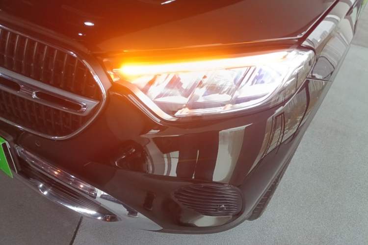 Used Mercedes-Benz GLC 2024 GLC 260 L 4MATIC Dynamic Edition 5-seater