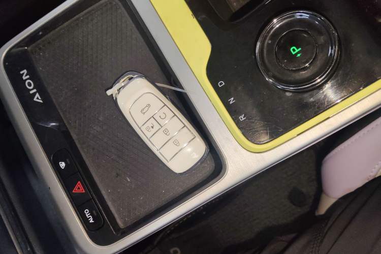 Used AION Y 2022 70 Tech Edition Lithium Iron Phosphate
