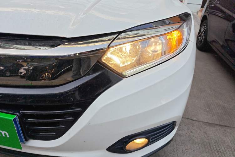 Used Honda Vezel 2020 1.5L CVT Elite Edition
