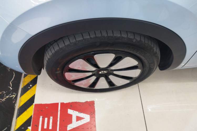 Used Wuling Bingo 2025 333 km Lingxi Deluxe Edition
