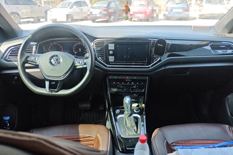 Used Volkswagen T-ROC 2020 280TSI DSG Two-Wheel-Drive Luxury Version
