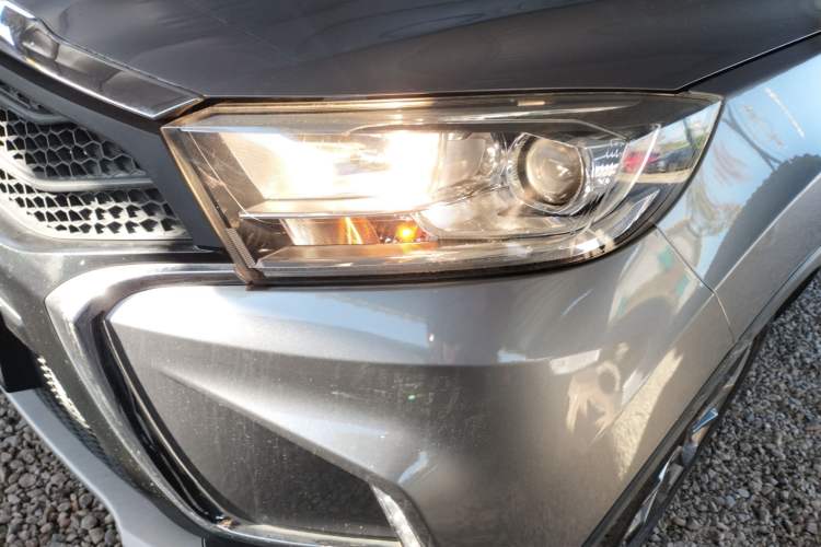 Used Land X2 2017 1.6L Automatic Platinum Edition
