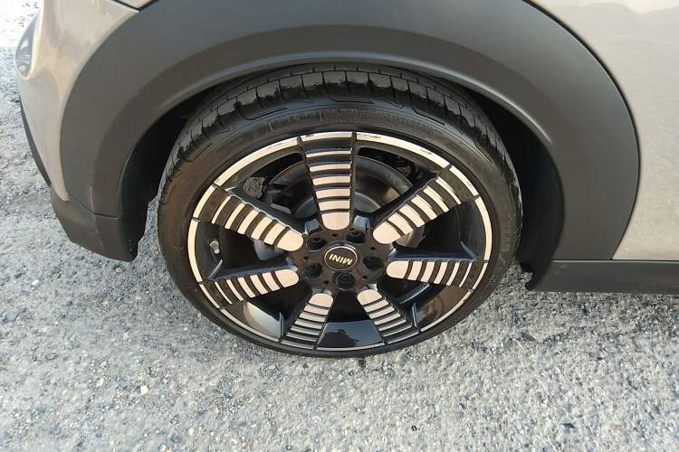 Used  MINI 2022 Updated 2.0T COOPER S Artist
