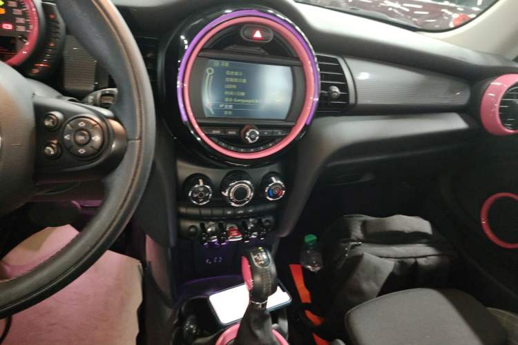 Used  MINI 2016 1.5T COOPER
