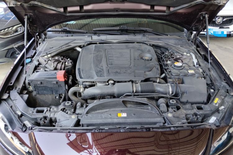 Used Jaguar XFL 2019 XFL 2.0T 200PS Two-Wheel-Drive Luxury Edition
