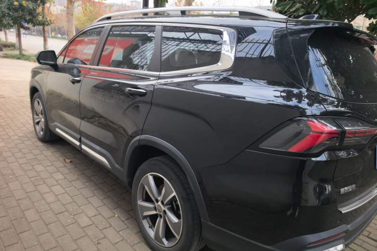 Used Geely Auto Haoyue L 2023 2.0T DCT Flagship Version
