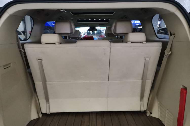 Used Buick GL8 2022 ES Land Cruiser 653T Luxury Model
