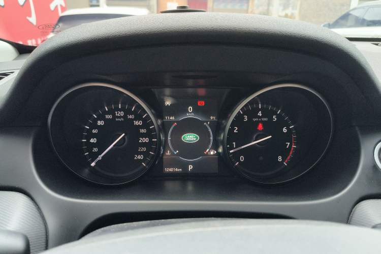 Used Land Rover Discovery Sport 2019 240 PS SE Dynamic Version China VI Standard
