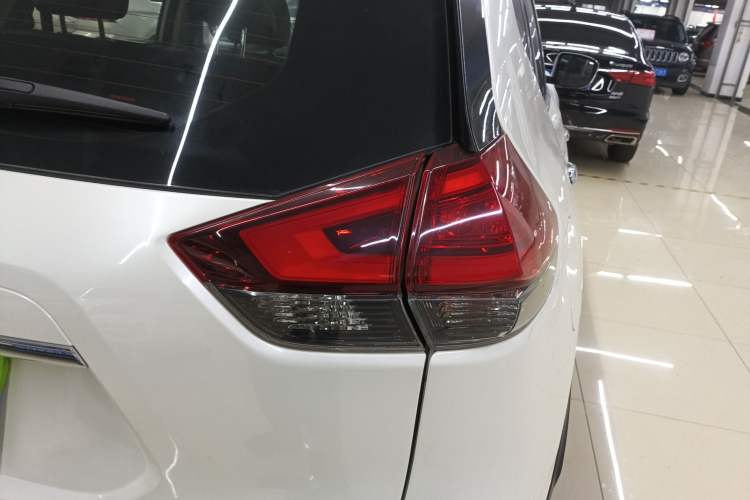 Used Nissan X-Trail 2020 2.0L XL ITS CVT 2WD SmartConnect Comfort Edition