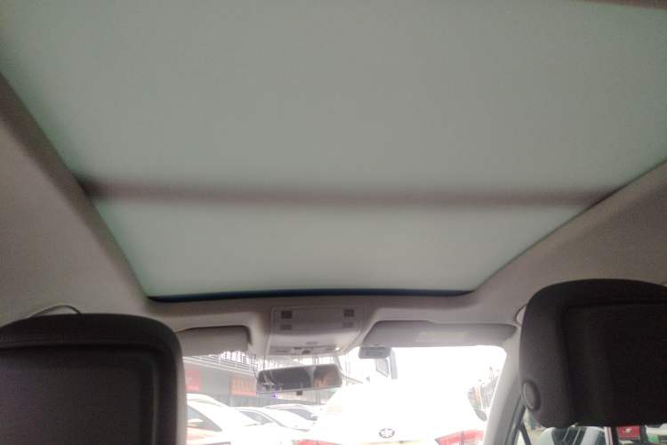 Used Volkswagen Magotan 2018 330TSI DSG Advanced Model
