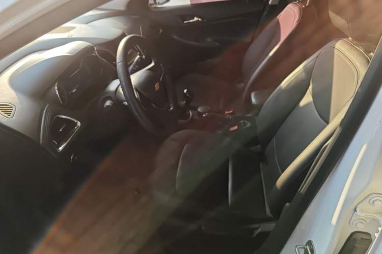 Used Chevrolet Cruze 2015 1.4T Manual Elite Edition
