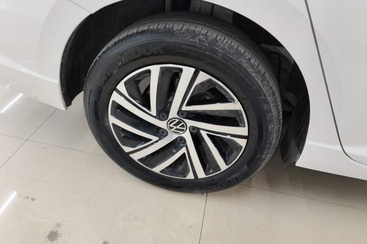 Used Volkswagen Lavida 2022 1.5L Automatic Comfort Edition