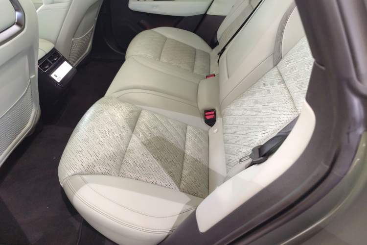 Used Zeekr 001 2024 YOU Edition 100 kWh All-Wheel Drive