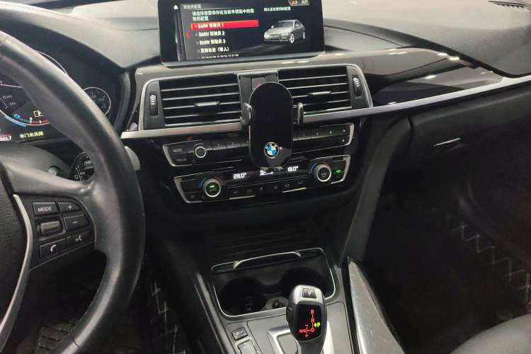 Used BMW 3 Series 2019 320Li Fashion Model

