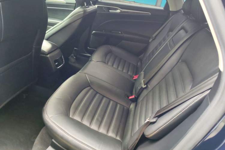 Used Ford Mondeo 2017 EcoBoost 180 Stylish Model
