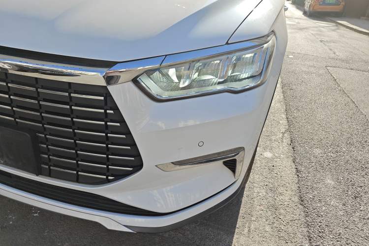 Used BYD Song Pro New Energy 2019 EV High-Power Long-Range Flagship Model
