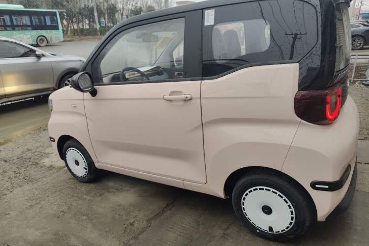 Used Chery QQ Ice Cream 
