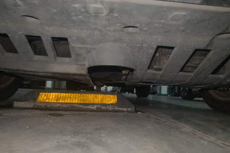 Used Zotye T700 2017 1.8T Dual-Clutch Luxury Model
