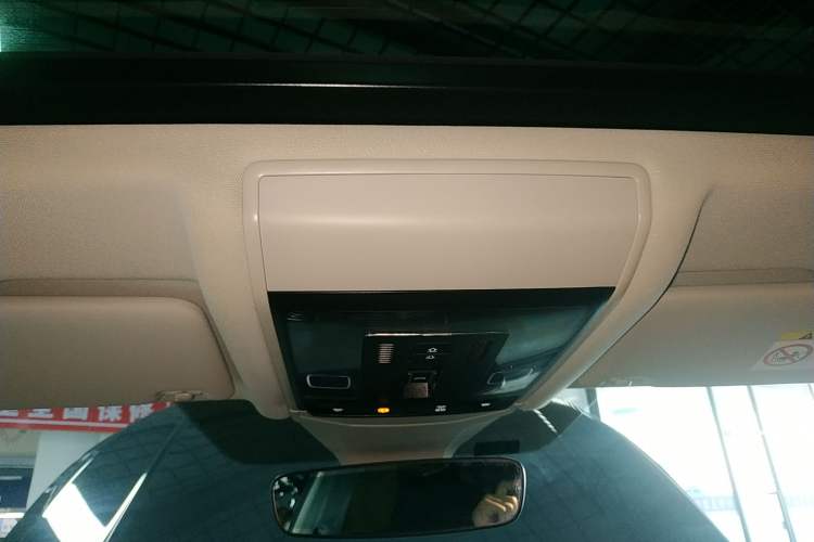 Used Volkswagen Passat 2023 Facelift 330TSI Prestige Edition
