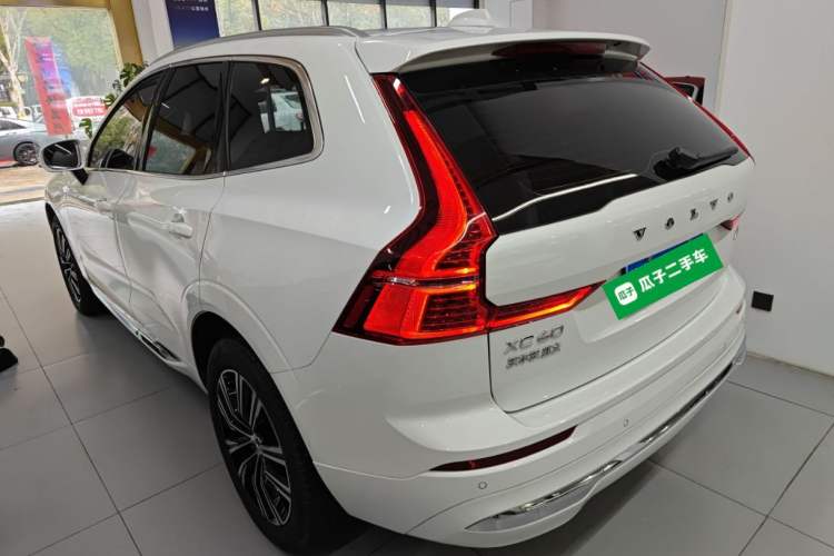 Used Volvo XC60 2022 B5 4x4 Smart Luxury Edition
