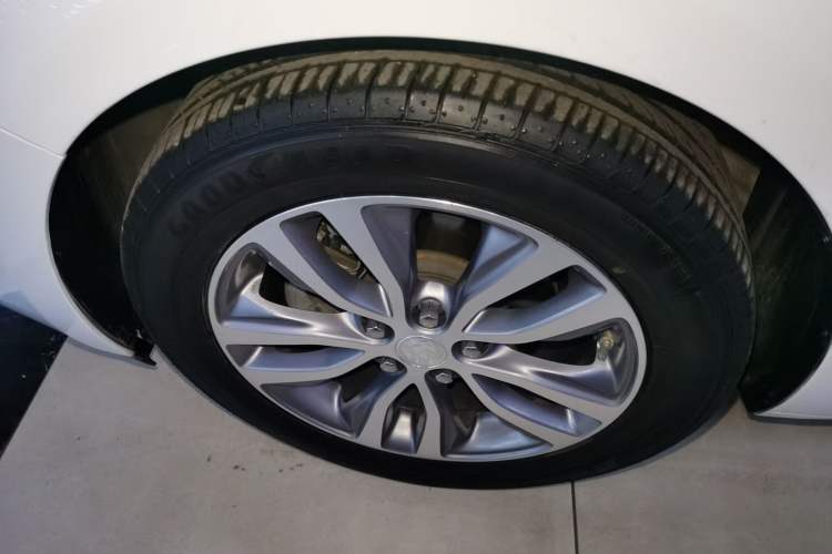 Used Buick GT 2019 18T Automatic Connected Elite Model China V Standard