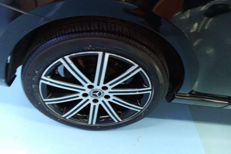 Used Mercedes-Benz V-Class 2021 V 260 L Long-wheelbase Luxury Edition