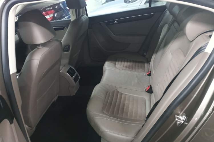 Used Volkswagen Magotan 2015 Facelift 1.8TSI Luxury Model