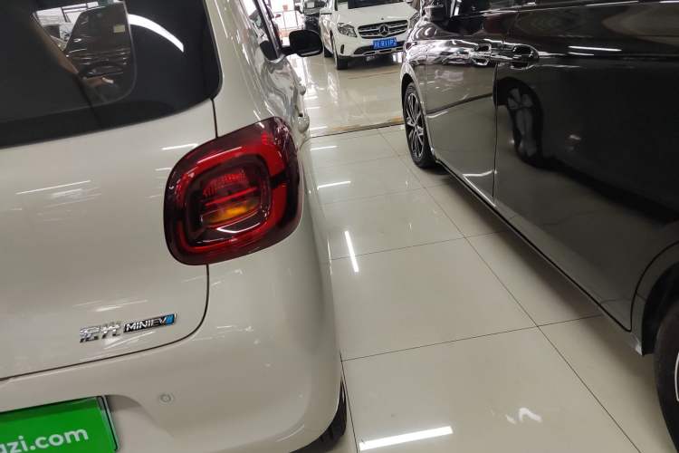 Used Wuling Hongguang MINIEV 2025 Four-Door Version Advanced Edition