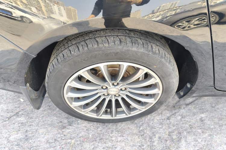 Used Zotye Z700 2016 1.8T DCT Elegant Version
