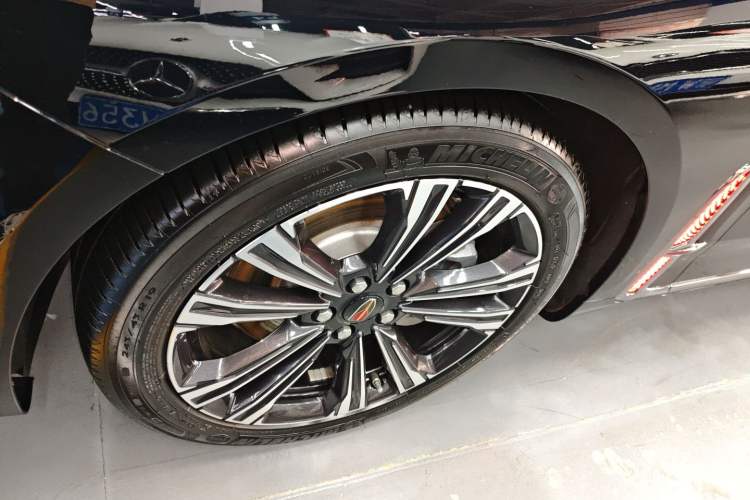 Used Hongqi H9 2024 2.0T Qichang Private Enjoyment Luxury Edition