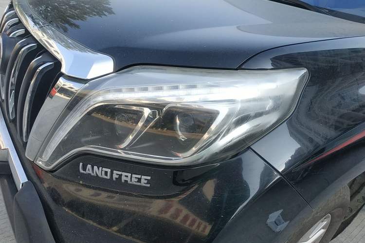 Used Toyota Prado 2016 4.0L 7-Seater Gasoline Low-Power Version Middle East Edition