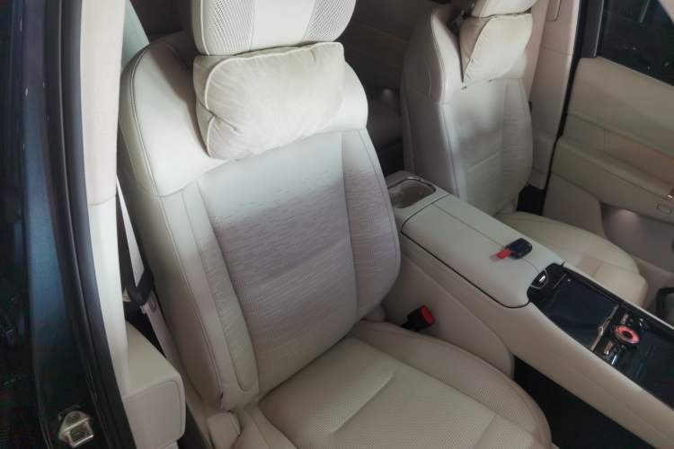 Used Lynk & Co 900 2025 2.0T Ultra