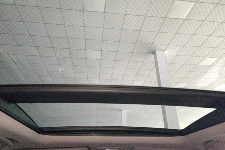 Used Honda CR-V 2017 240TURBO CVT Front-Wheel Drive Fashion Edition
