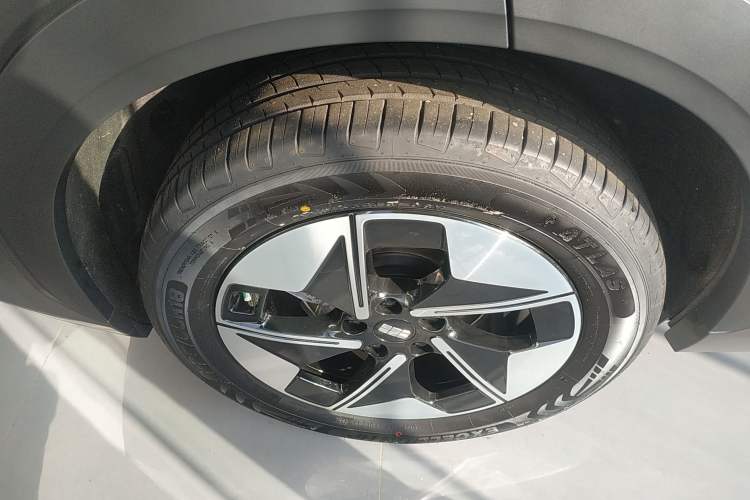 Used  E5 2024 440km Exploration Version
