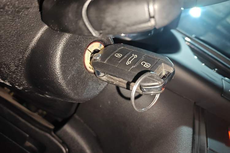 Used Peugeot 3008 2013 2.0L Automatic Trend Edition